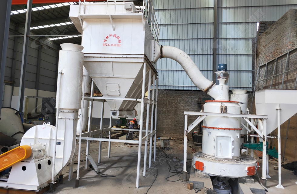 節(jié)能款鋁礬土磨機HCQ新型粉磨機 節(jié)能款鋁礬土磨機HCQ新型粉磨機