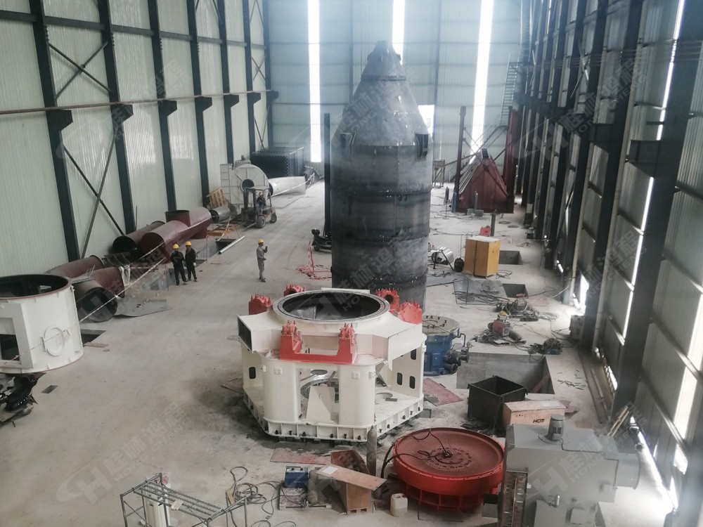 購鴻程9臺(tái)1700HLMX輥式超細(xì)立磨機(jī)！客戶信任能讓人從心底感受到掉淚的溫暖!